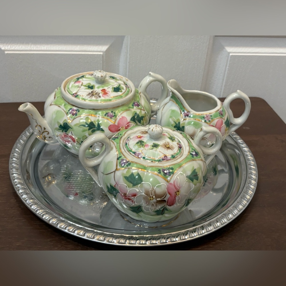 Nippon Maple Leaf Porcelain Tea Pot Sugar Bowl & Creamer 3Pcs In Floral Pattern